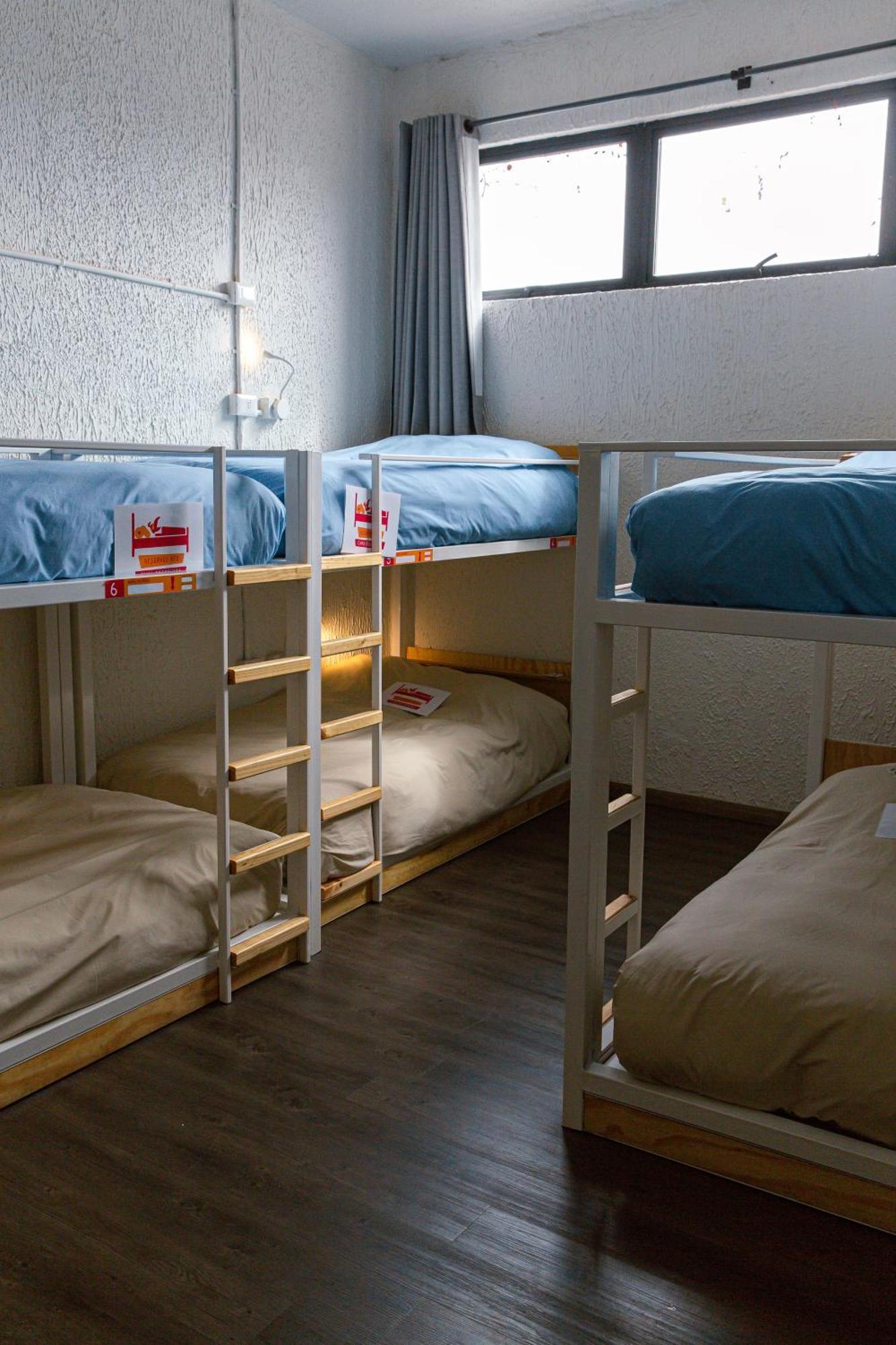 Pariwana Hostel Santiago (Adults Only) ภายนอก รูปภาพ